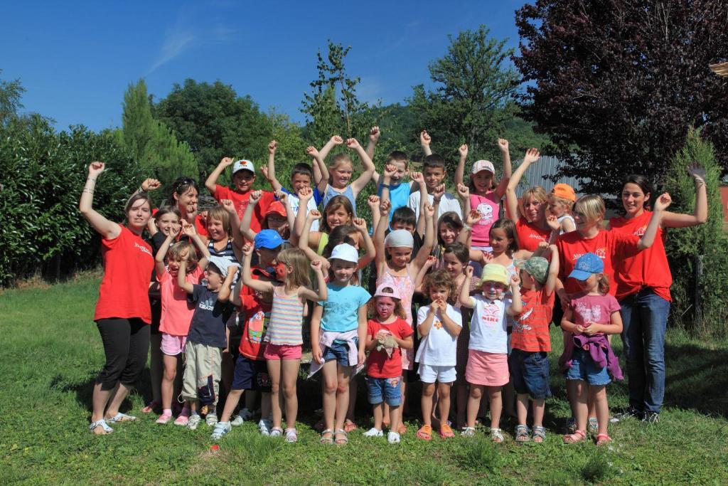 Camping Paradis Marmotel Saint-Geniez-d'Olt Exterior photo