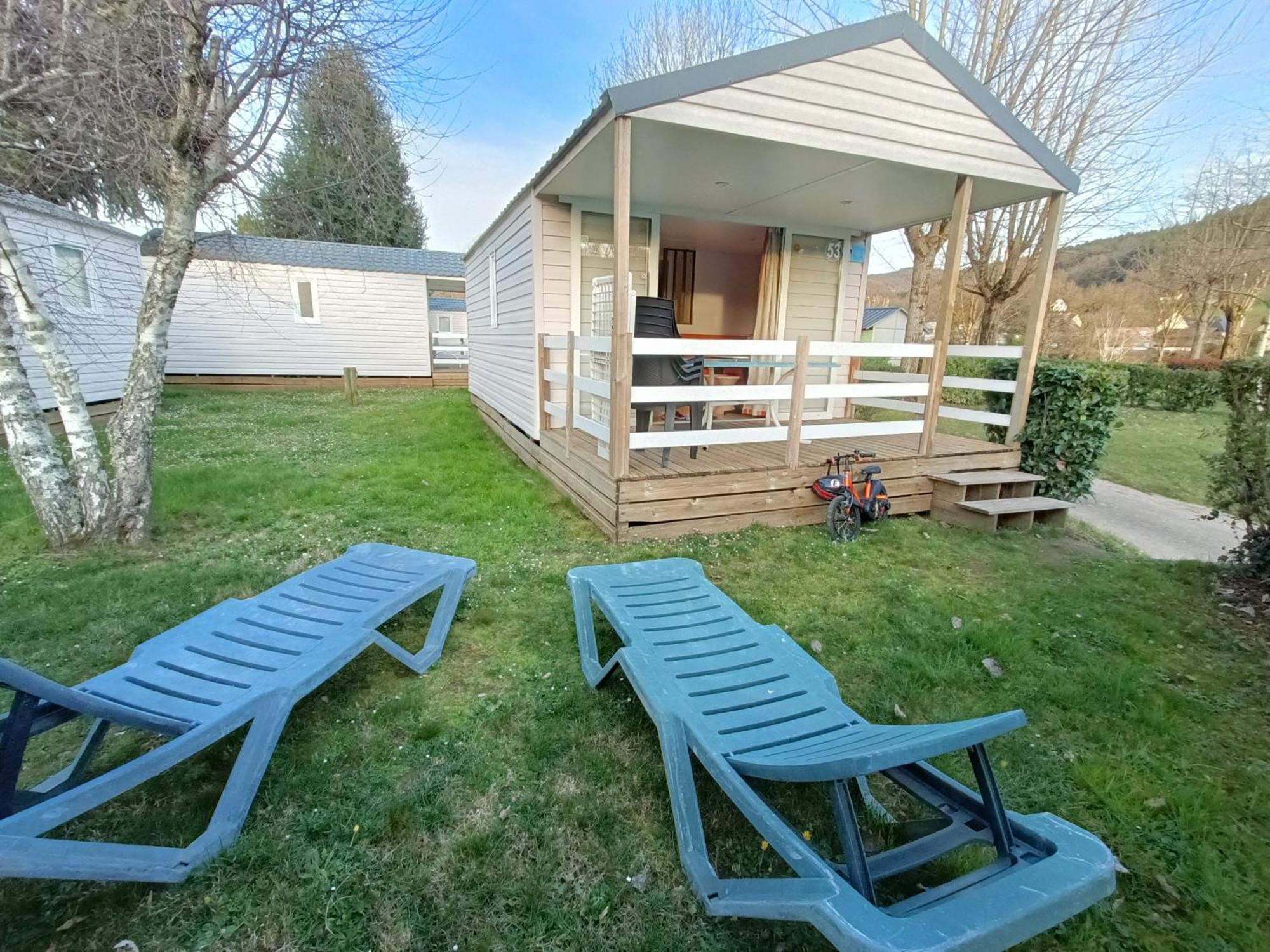 Camping Paradis Marmotel Saint-Geniez-d'Olt Exterior photo
