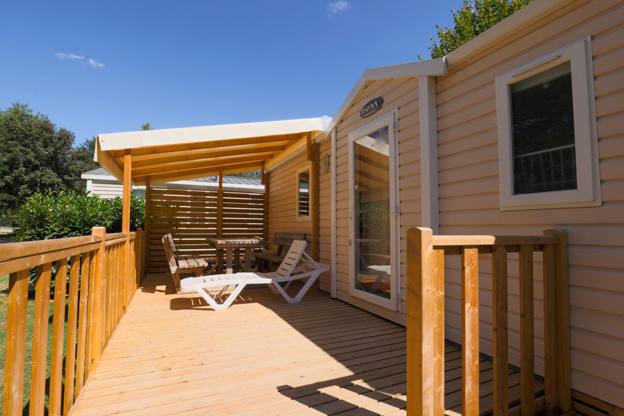 Camping Paradis Marmotel Saint-Geniez-d'Olt Exterior photo