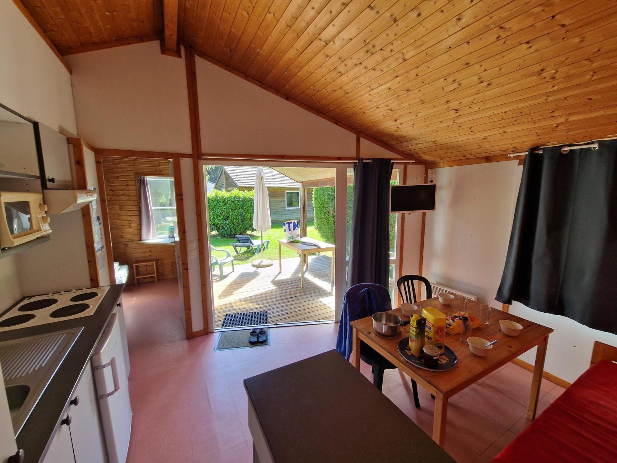 Camping Paradis Marmotel Saint-Geniez-d'Olt Exterior photo
