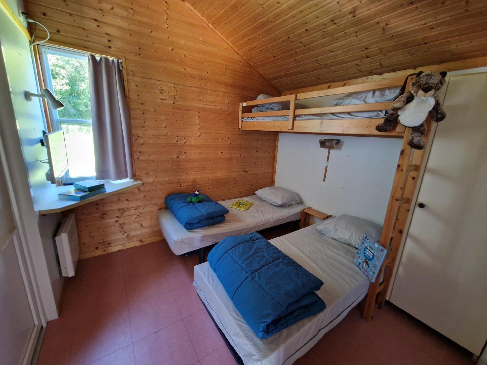 Camping Paradis Marmotel Saint-Geniez-d'Olt Exterior photo