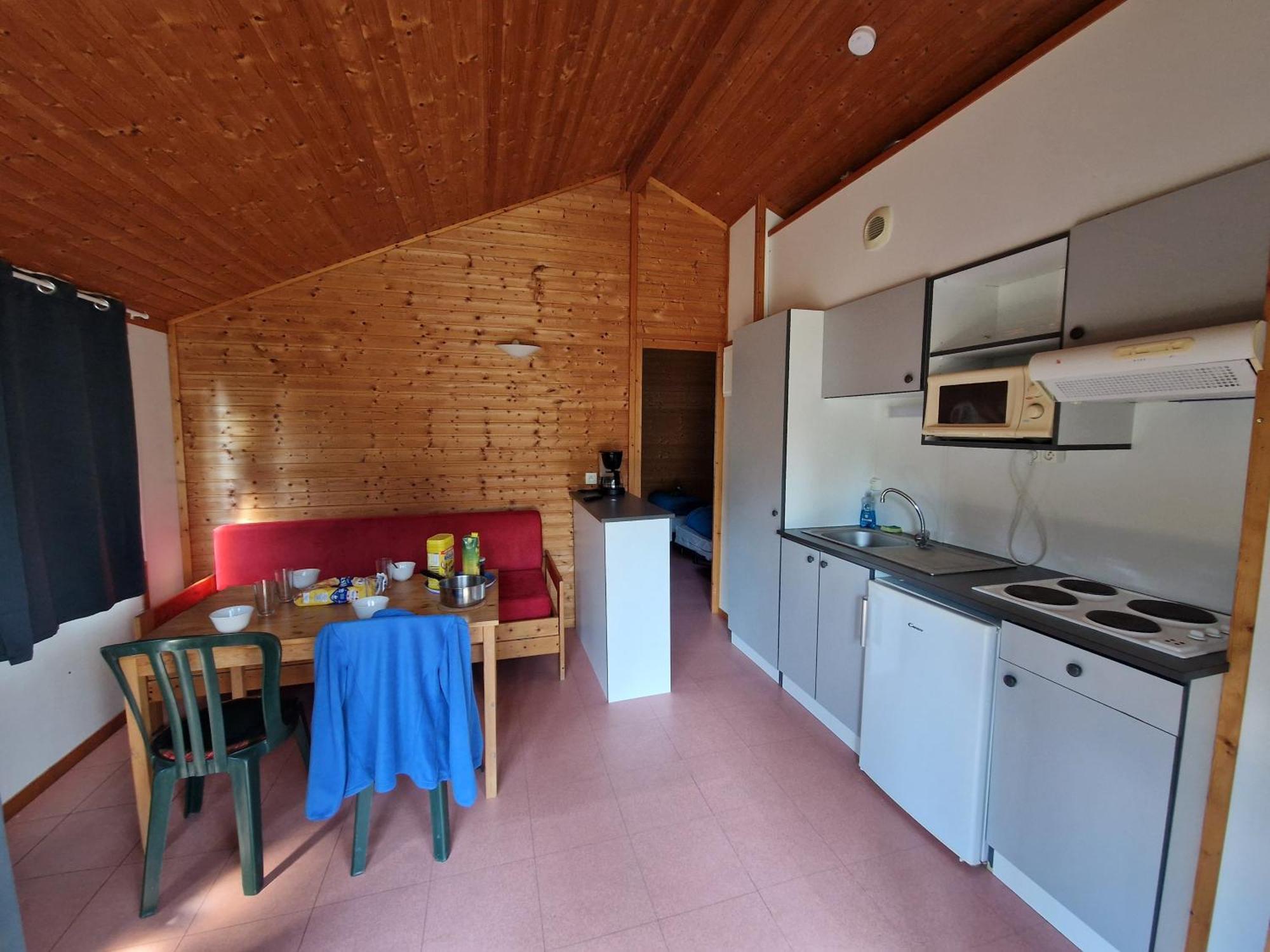 Camping Paradis Marmotel Saint-Geniez-d'Olt Exterior photo